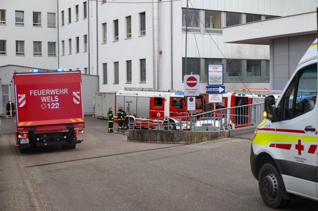 Brand im Klinikum in Wels-Neustadt fhrte zu Einsatz zweier Feuerwehren