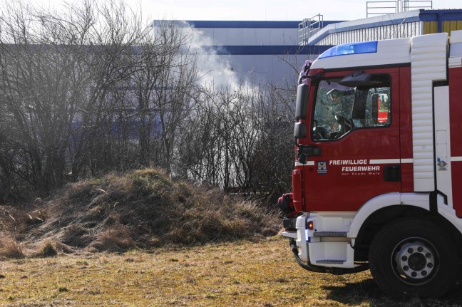 Brand eines Komposthaufens in einem Kleingarten in Wels-Neustadt