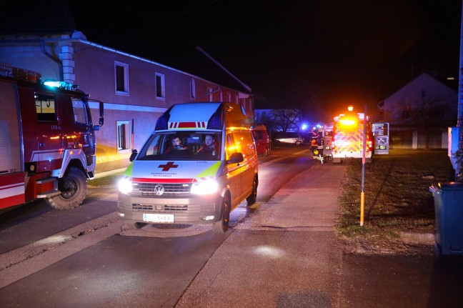 Kaminbrand bei einer Pension in Ansfelden sorgte für Einsatz von vier umliegenden Feuerwehren
