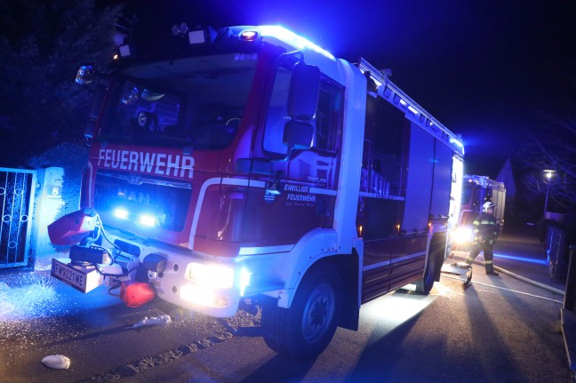 Brand in einem Gewchshaus einer ehemaligen Grtnerei in Wels-Pernau