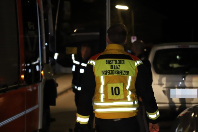 Nchtlicher Kchenbrand in Linz-Bulgariplatz sorgte fr greren Einsatz der Berufsfeuerwehr