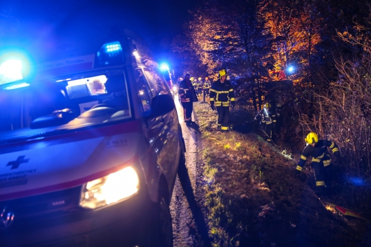 Verkehrsunfall auf der Gmundner Straße in Stadl-Paura