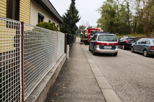 Feuerwehr bei Brand einer Biotonne in Wels-Neustadt im Einsatz