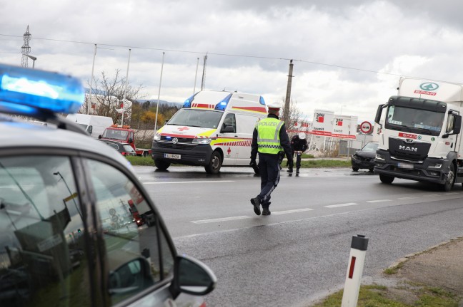 Auffahrunfall mit vier Fahrzeugen auf Wiener Strae bei Marchtrenk fordert einen Verletzten