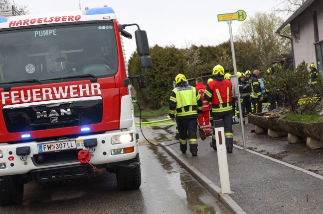 Brand in einem Wohnhaus in Kronstorf sorgt fr Einsatz zweier Feuerwehren