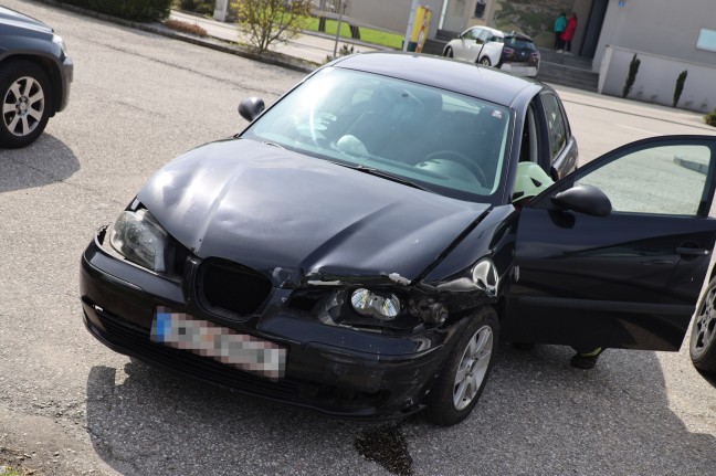 Kreuzungsunfall auf Voralpenstrae in Sattledt fordert eine verletzte Person