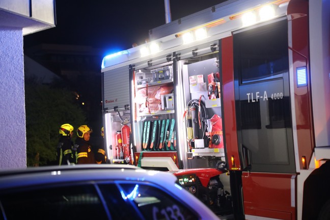 Brand im Bereich der Fassade eines Wohnhauses in Gmunden