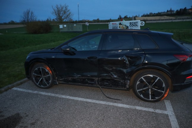 Motorradlenker erlag nach schwerem Unfall in Pichl bei Wels im Krankenhaus seinen Verletzungen