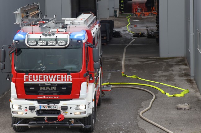 Brand bei einem Unternehmen in St. Georgen bei Grieskirchen sorgt fr Einsatz zweier Feuerwehren