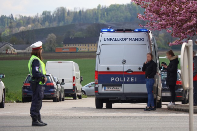 Glimpfliche Kreuzungskollision auf Wiener Straße in Wels-Schafwiesen