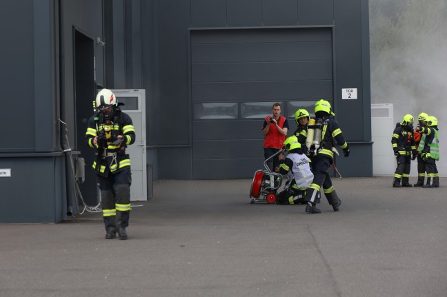 Einsatzalarmierung zu Brand eines Gewerbebetriebes in Sipbachzell stellte sich als bung heraus