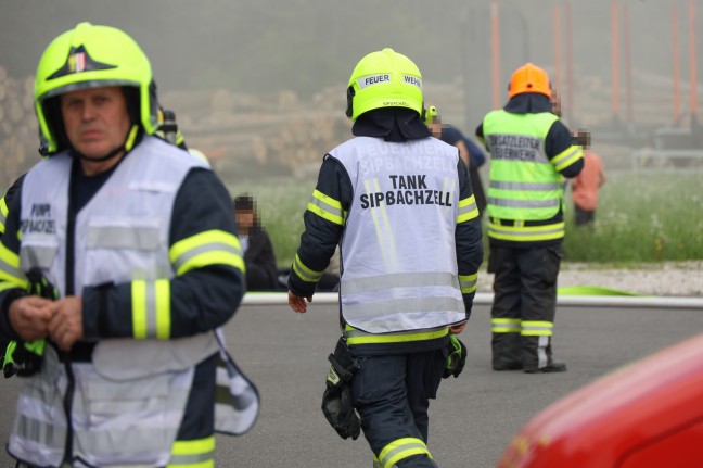 Einsatzalarmierung zu Brand eines Gewerbebetriebes in Sipbachzell stellte sich als bung heraus