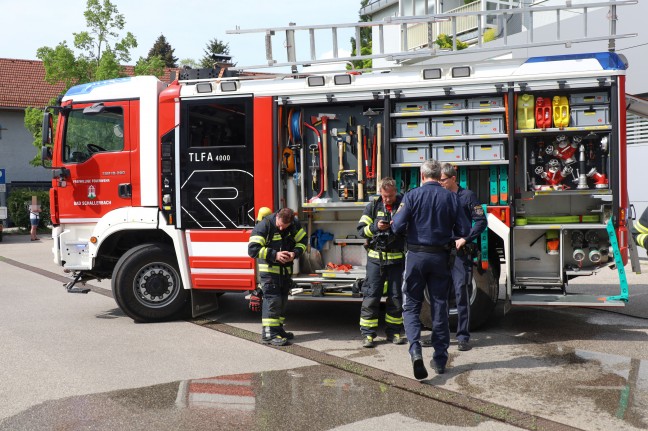 Drei Feuerwehren bei Brand in einer Wohnung in Bad Schallerbach im Einsatz