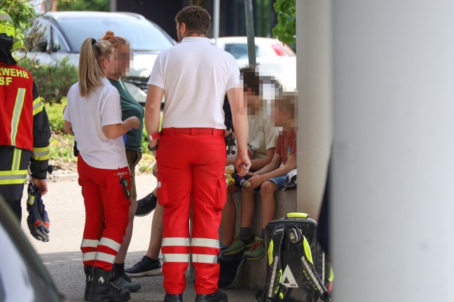 Drei Feuerwehren bei Brand in einer Wohnung in Bad Schallerbach im Einsatz