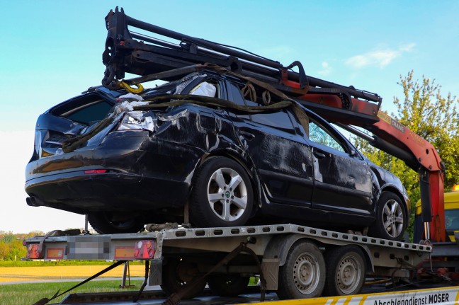 Schwerer Verkehrsunfall auf Westautobahn bei Linz-Ebelsberg