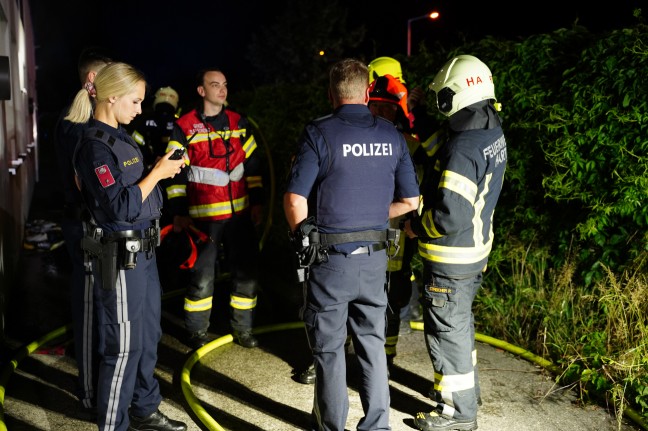 Brand in einem Jugendzentrum in Leonding sorgt fr Einsatz von drei Feuerwehren