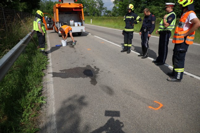 Schwerer Verkehrsunfall zwischen zwei PKW in Kronstorf