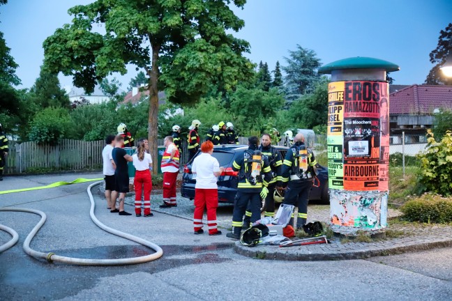 Drei Feuerwehren bei Kellerbrand in einem Mehrparteienwohnhaus in Pregarten im Einsatz