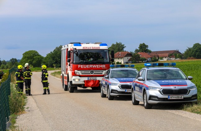 Kreuzungscrash in Hochburg-Ach fordert eine leichtverletzte Person