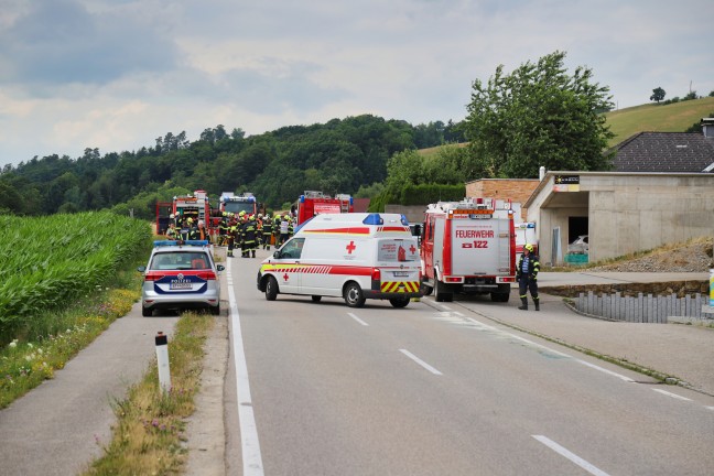 Zwei Tote und sechs teilweise Schwerverletzte bei Verkehrsunfall in St. Martin im Mühlkreis