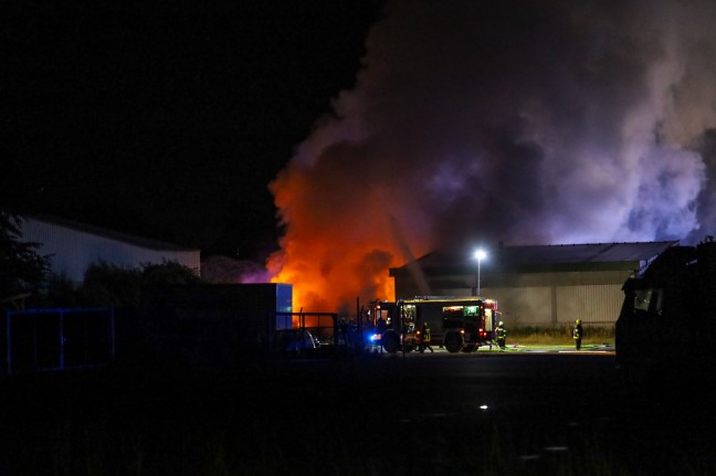 Grobrand bei Recyclingbetrieb in Hrsching