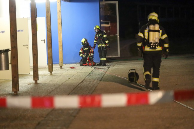 Chlorgasaustritt in einem Freibad in Grieskirchen fordert zwei Verletzte