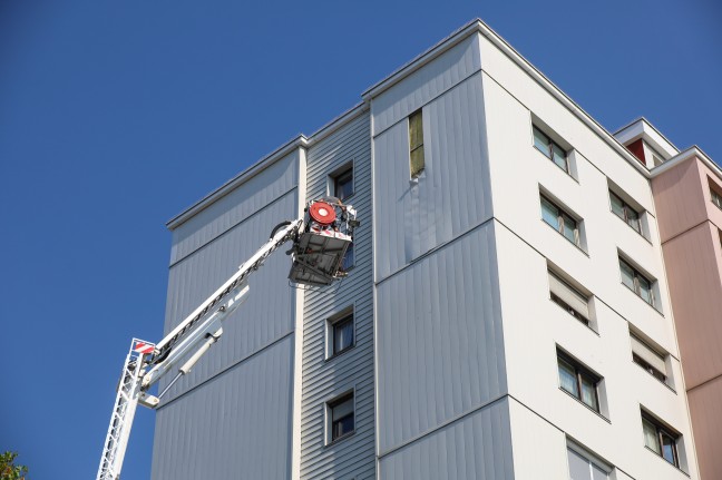 Sicherungsmanahmen nach Sturmschaden an Wohngebude in Wels-Lichtenegg