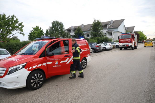 Personenrettung: Kind in Marchtrenk versehentlich in Auto eingesperrt