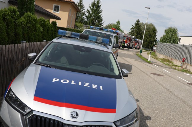 Sechs Feuerwehren bei Brand in einem Wohnhaus in Andorf im Einsatz