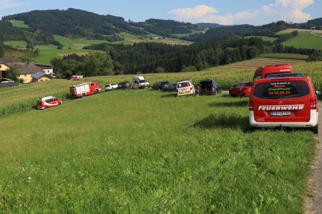 Grobrand verhindert: Zwlf Feuerwehren bei Brand auf Bauernhof in St. Veit im Mhlkreis im Einsatz