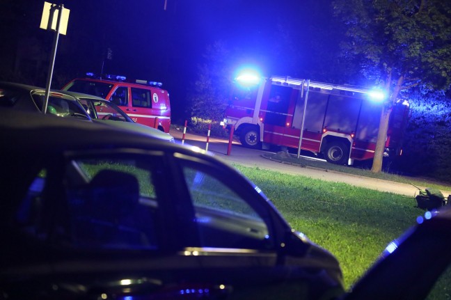 Vermeintlicher Gasgeruch in eine Wohnanlage nach Wels-Lichtenegg sorgte fr nchtlichen Einsatz