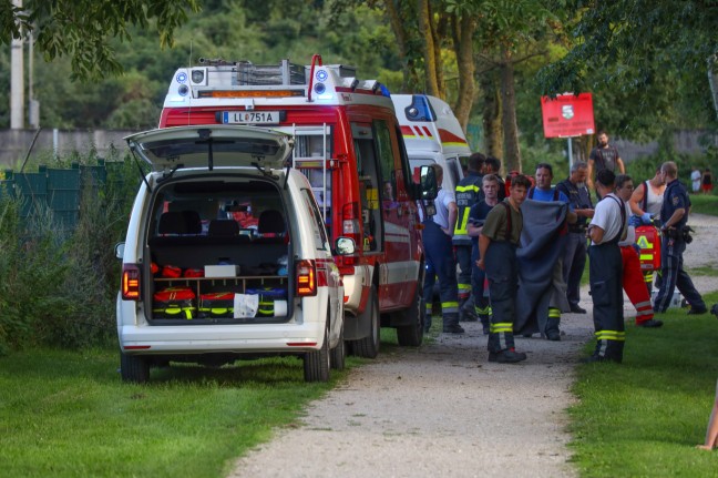 Schwimmer (55) nach schwerem Badeunfall am Rutzinger See bei Hörsching im Krankenhaus gestorben