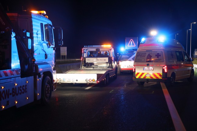 Folgenschwerer Auffahrunfall auf Pyhrnautobahn in Schlierbach fordert vier teils Schwerverletzte