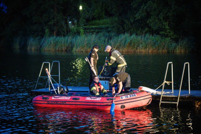 Schwimmer während Gewitter im Holzöster See bei Franking vermisst