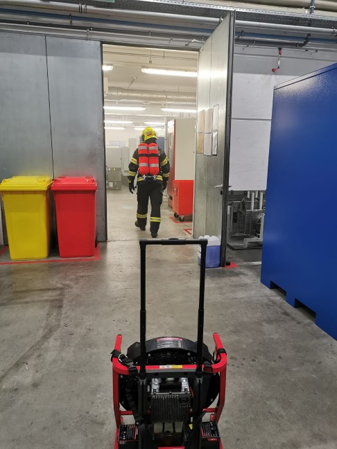 Brand einer Maschine in einem Unternehmen in Spital am Pyhrn führte zu Einsatz der Feuerwehr