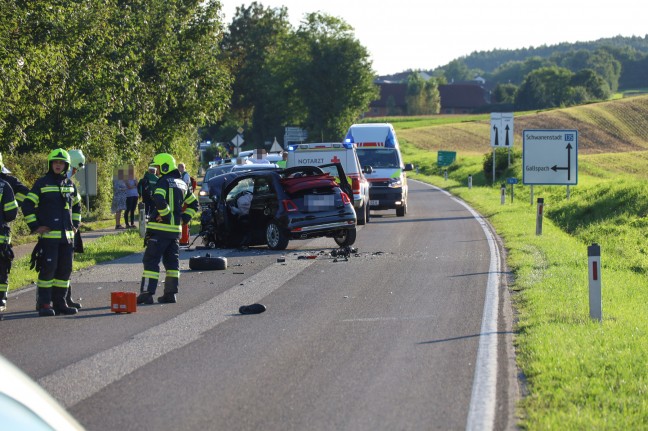 Motorradlenker (47) bei Frontalkollision mit PKW auf Gallspacher Straße in Schlüßlberg tödlich verletzt