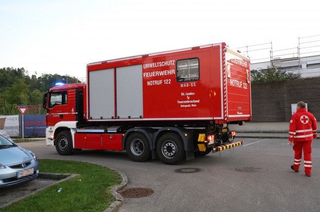 Chlorgasaustritt in Erlebnisbad in Wels-Lichtenegg sorgte fr Einsatz der Feuerwehr