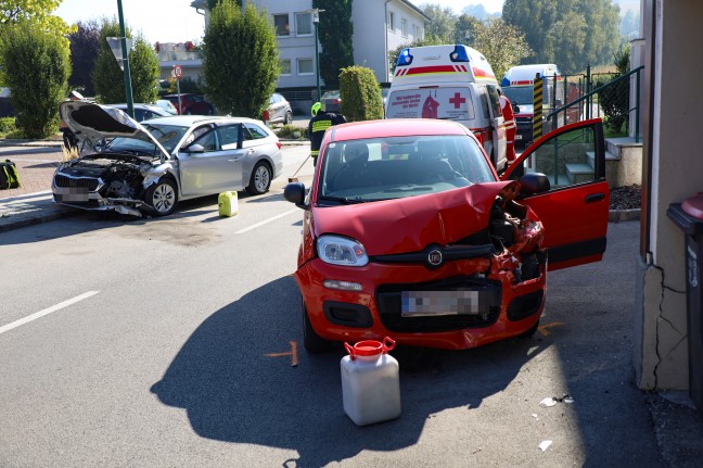 Fnf Verletzte bei Kollision zweier PKW im Ortszentrum von Pichl bei Wels