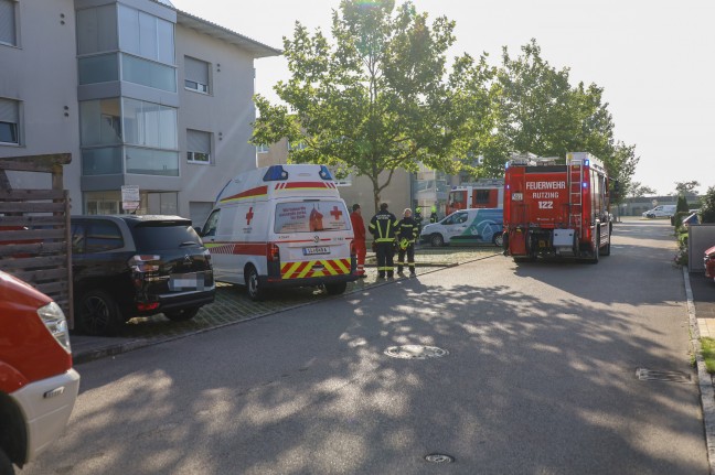 Drei Feuerwehren nach Explosion eines Wschetrockners in einer Wohnung in Hrsching im Einsatz