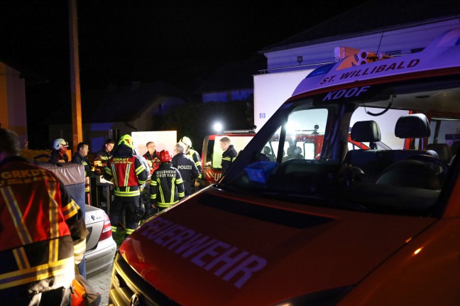 Wohnungsbrand in einem Mehrparteienwohngebude im Ortszentrum von Riedau