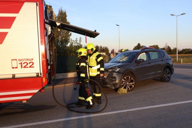 Verkehrsunfall zwischen zwei PKW in Pasching fordert einen Leichtverletzten