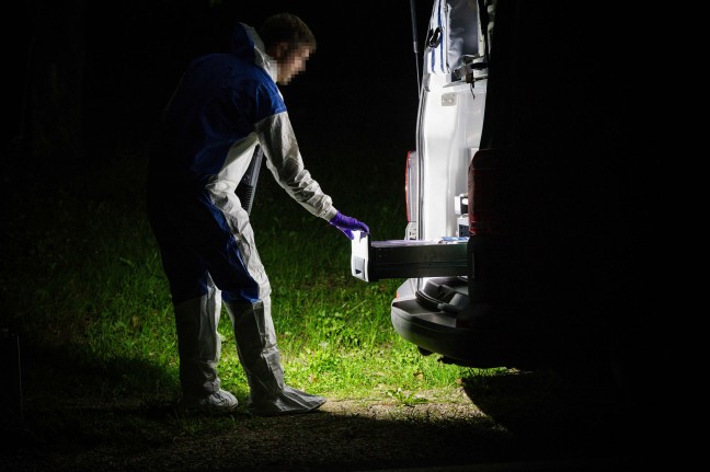 Mordalarm: Pflegerin soll 82-Jhrigen in Geretsberg mit Messer tdlich verletzt haben