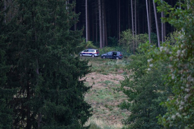 Tdlicher Forstunfall: 65-Jhriger in einem Waldstck in Krenglbach von Traktor berrollt