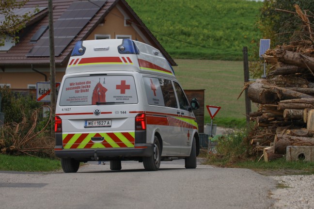 Tdlicher Forstunfall: 65-Jhriger in einem Waldstck in Krenglbach von Traktor berrollt