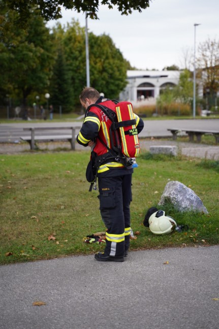 Chlorgasaustritt in einem Hallenbad in Leonding fhrte zu Einsatz zweier Feuerwehren