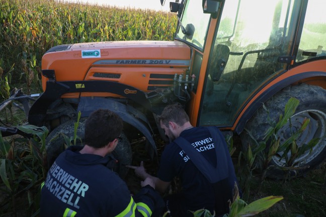 Kleinerer Brand an einem Traktor in Sipbachzell rasch unter Kontrolle