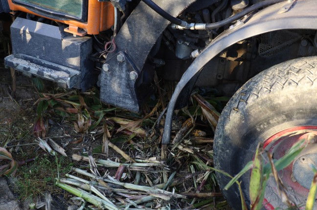 Kleinerer Brand an einem Traktor in Sipbachzell rasch unter Kontrolle