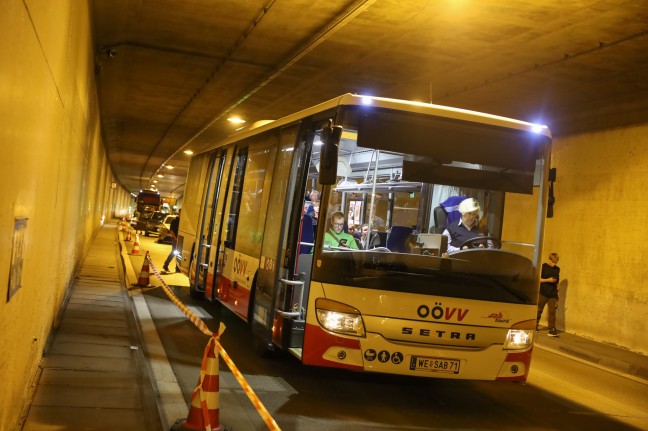 Steinhaus: Herausforderndes Szenario bei groangelegter Einsatzbung im Tunnel Steinhaus-Taxlberg