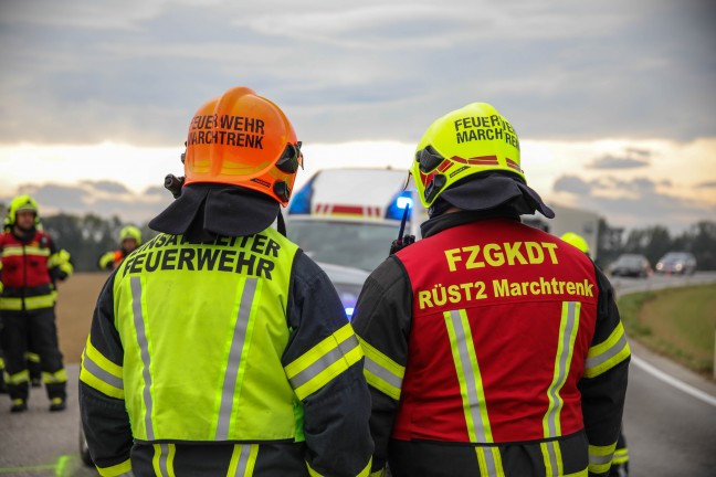 Schwerer Kreuzungscrash an Gemeindegrenze zwischen Holzhausen und Marchtrenk