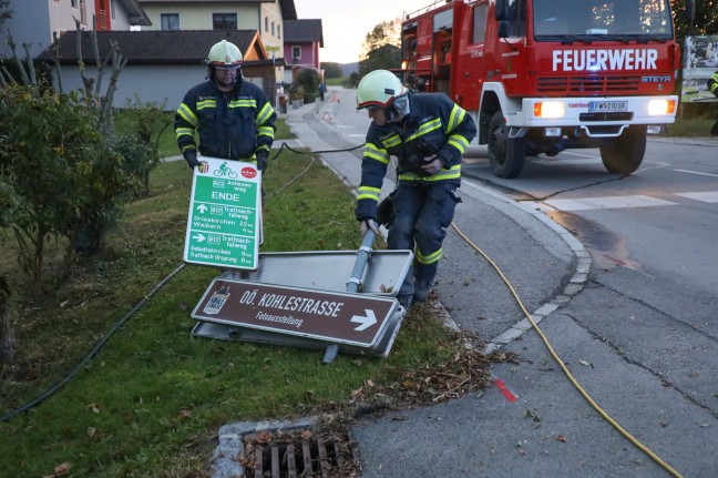 Schwere Kreuzungskollision in Geboltskirchen fordert fnf Verletzte